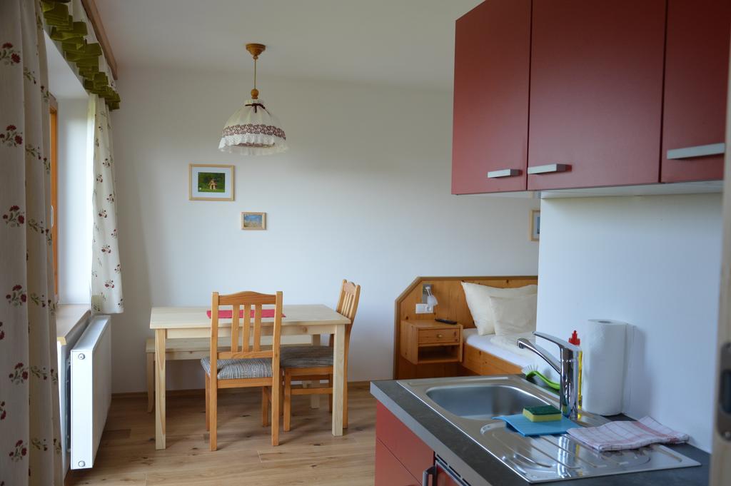 Appartement Biobauernhof Wolf-Hof à Pressbaum Chambre photo