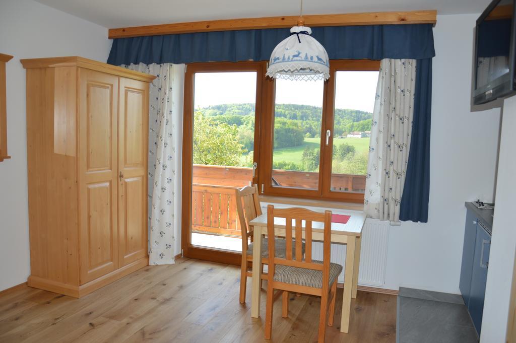 Appartement Biobauernhof Wolf-Hof à Pressbaum Chambre photo